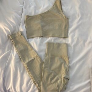 One-Shoulder Activewear Set in Beige